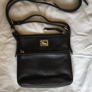 Crossbody leather Dooney Bourke bag